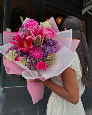 Instagram post 3 from @loysbloomboutique